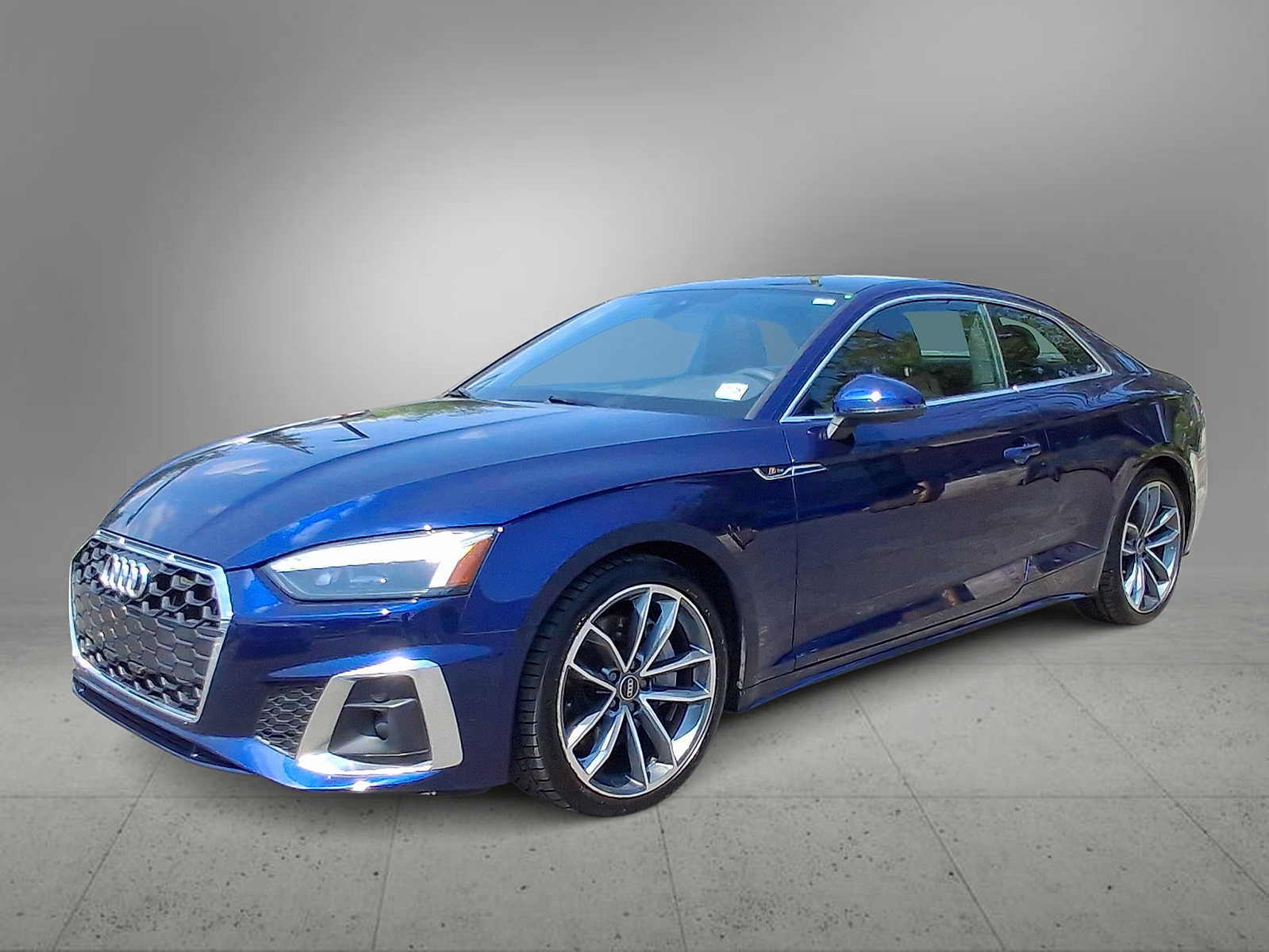 Used 2023 Audi A5 2.0T Premium Plus w/ Premium Plus AWD/4WD image 4