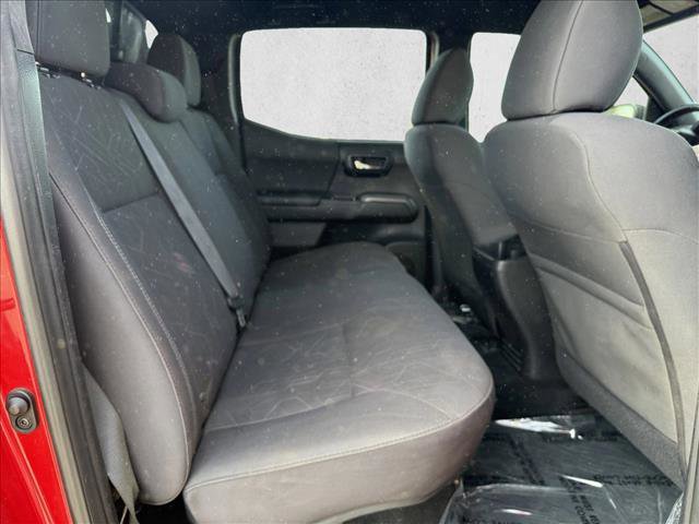 Used 2016 Toyota Tacoma TRD Off-Road w/ Towing Package image 21