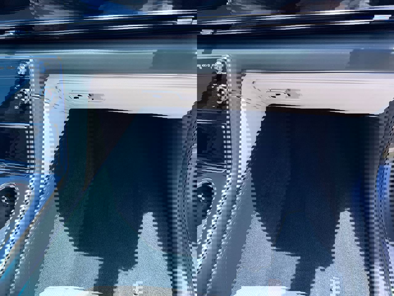 Used 2025 Genesis GV80 2.5T Standard image 31