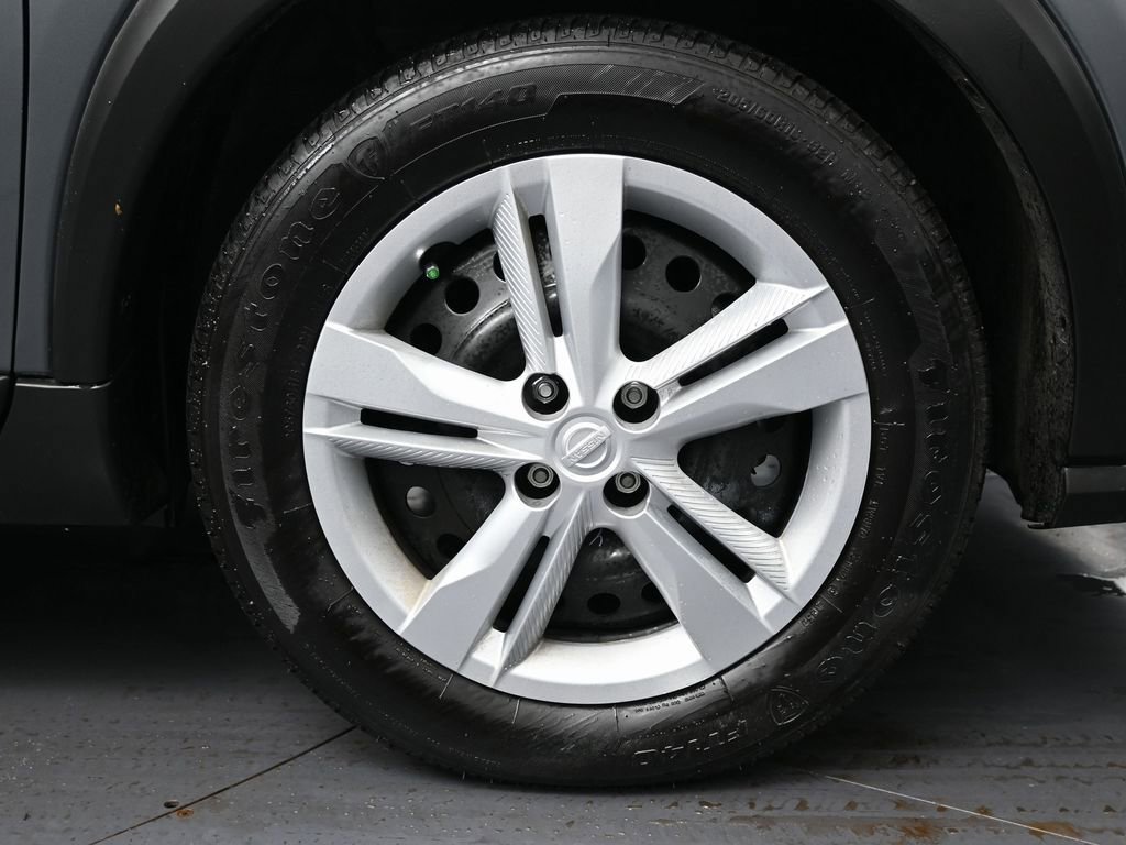 Used 2025 Nissan Kicks Play S image 14