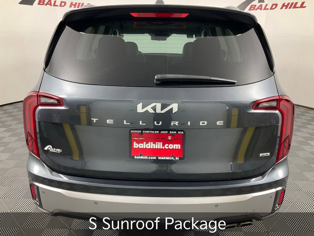 Certified 2023 Kia Telluride S w/ S Sunroof Package image 6