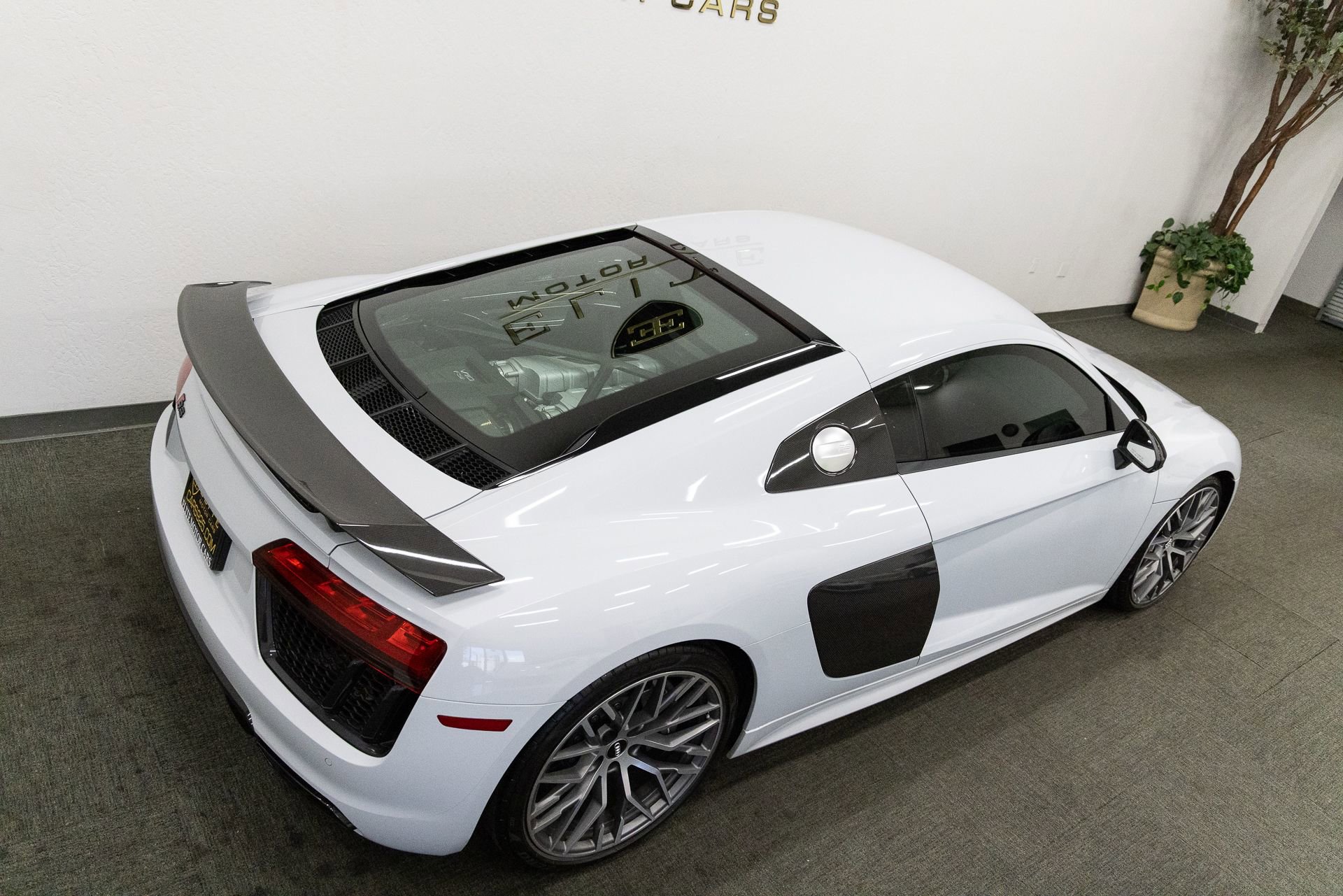 Used 2017 Audi R8 V10 plus AWD/4WD image 23