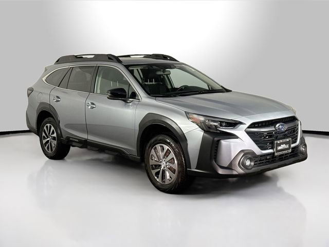 Used 2024 Subaru Outback Premium image 15