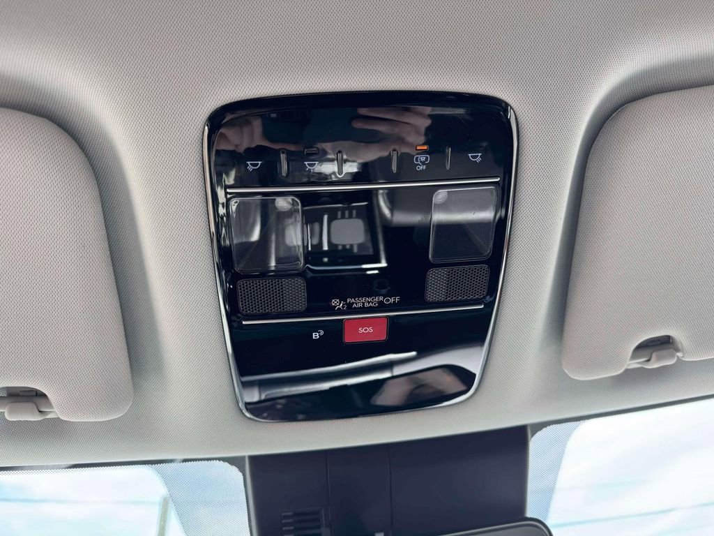 Used 2025 Hyundai Santa Fe SEL image 30