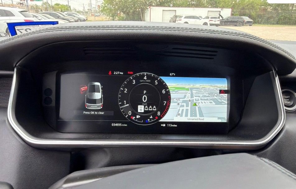 Used 2022 Land Rover Range Rover Westminster Edition image 7