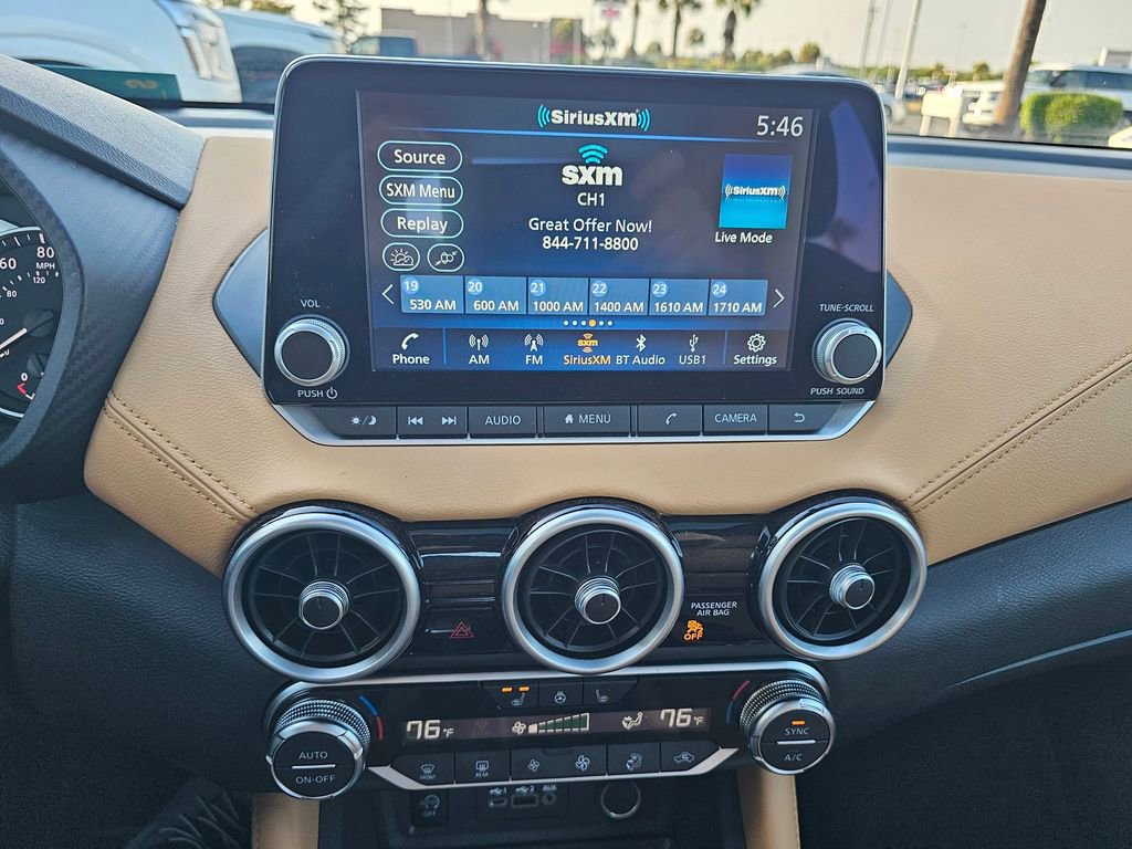 Used 2025 Nissan Sentra SV w/ SV Premium Package image 21