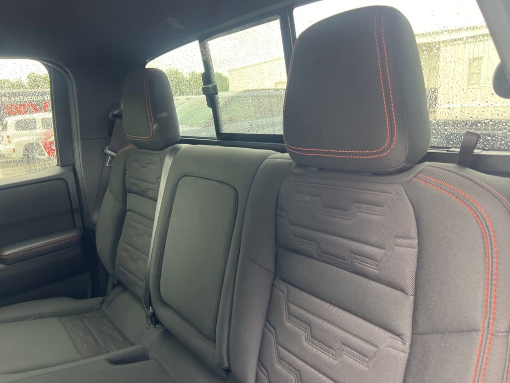 Used 2026 Nissan Frontier PRO-4X AWD/4WD image 11