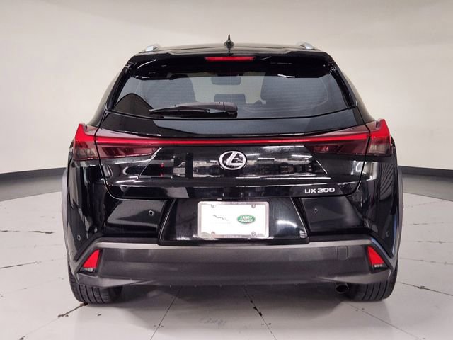 Used 2019 Lexus UX 200 FWD image 10