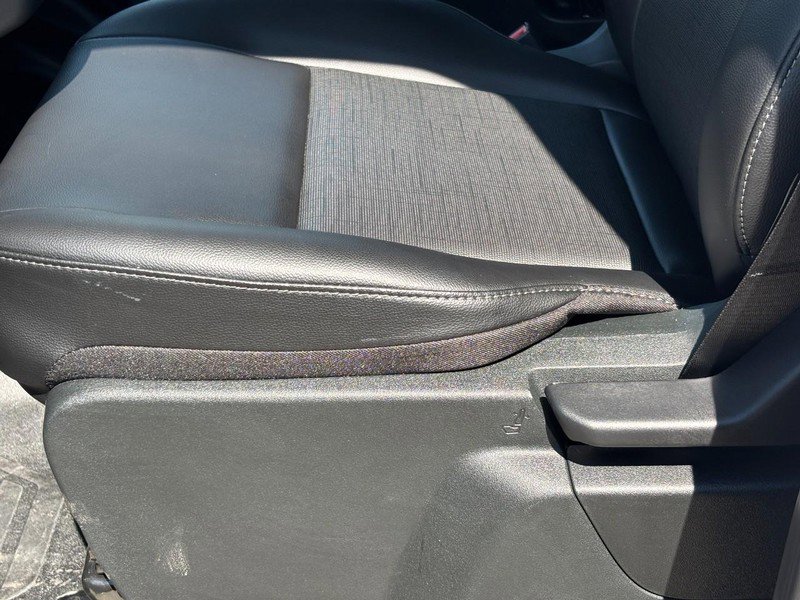 New 2025 Ford E-Transit 148 Medium Roof image 16