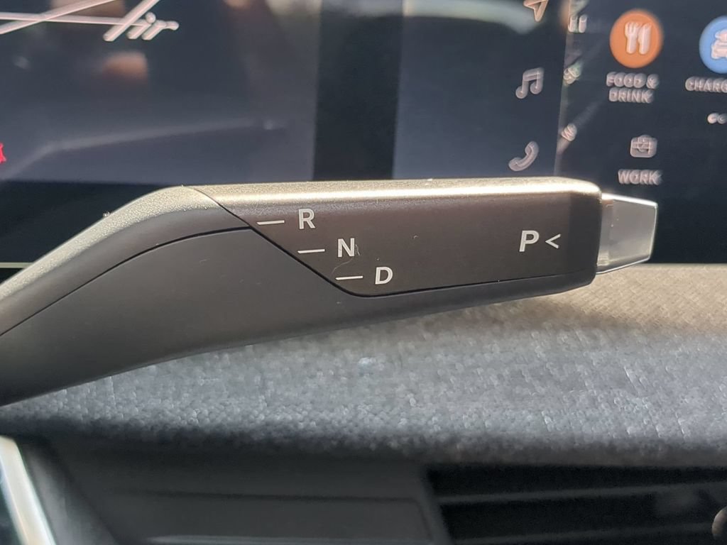 Used 2024 Lucid Air Pure RWD image 27