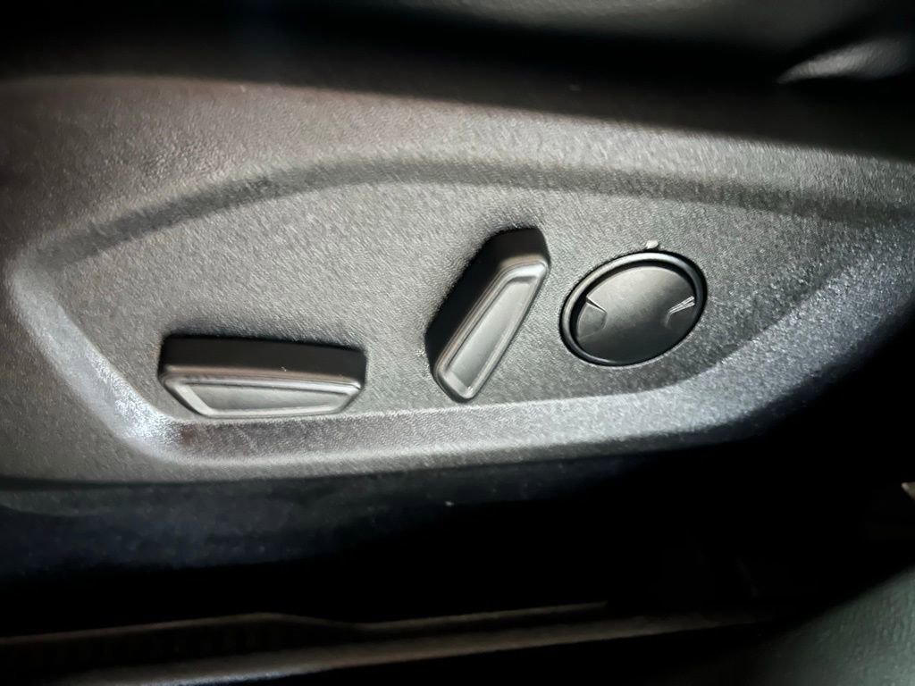 Used 2024 Ford Edge SEL AWD/4WD image 26