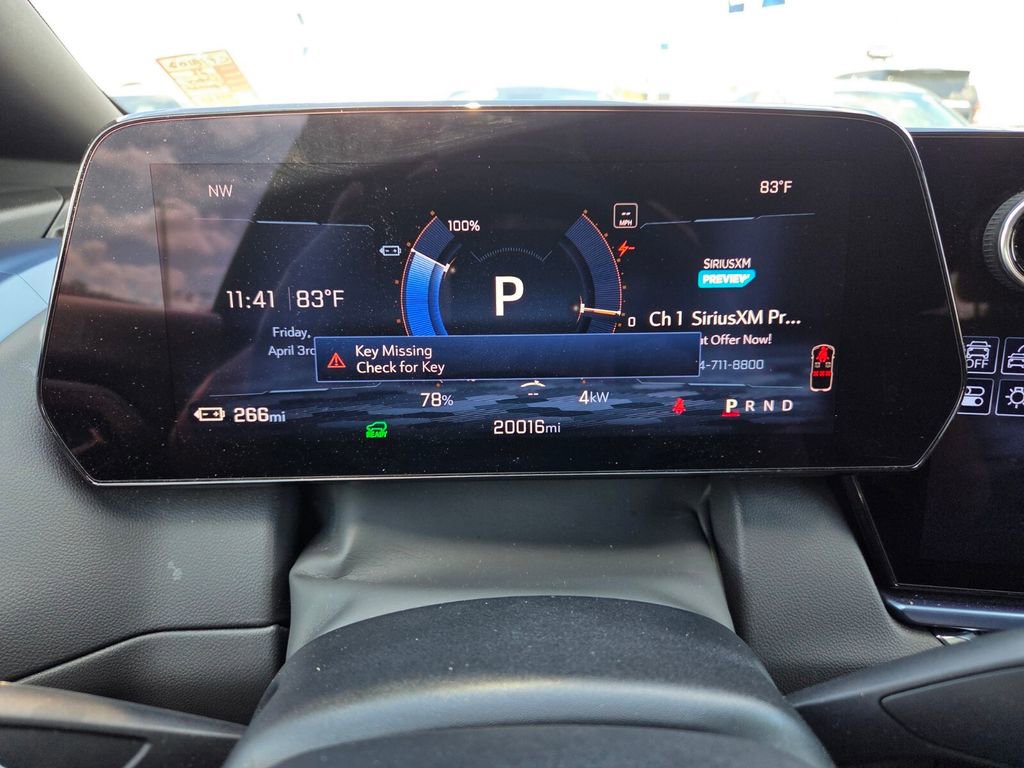 Certified 2025 Chevrolet Equinox EV LT w/ Convenience Package image 30