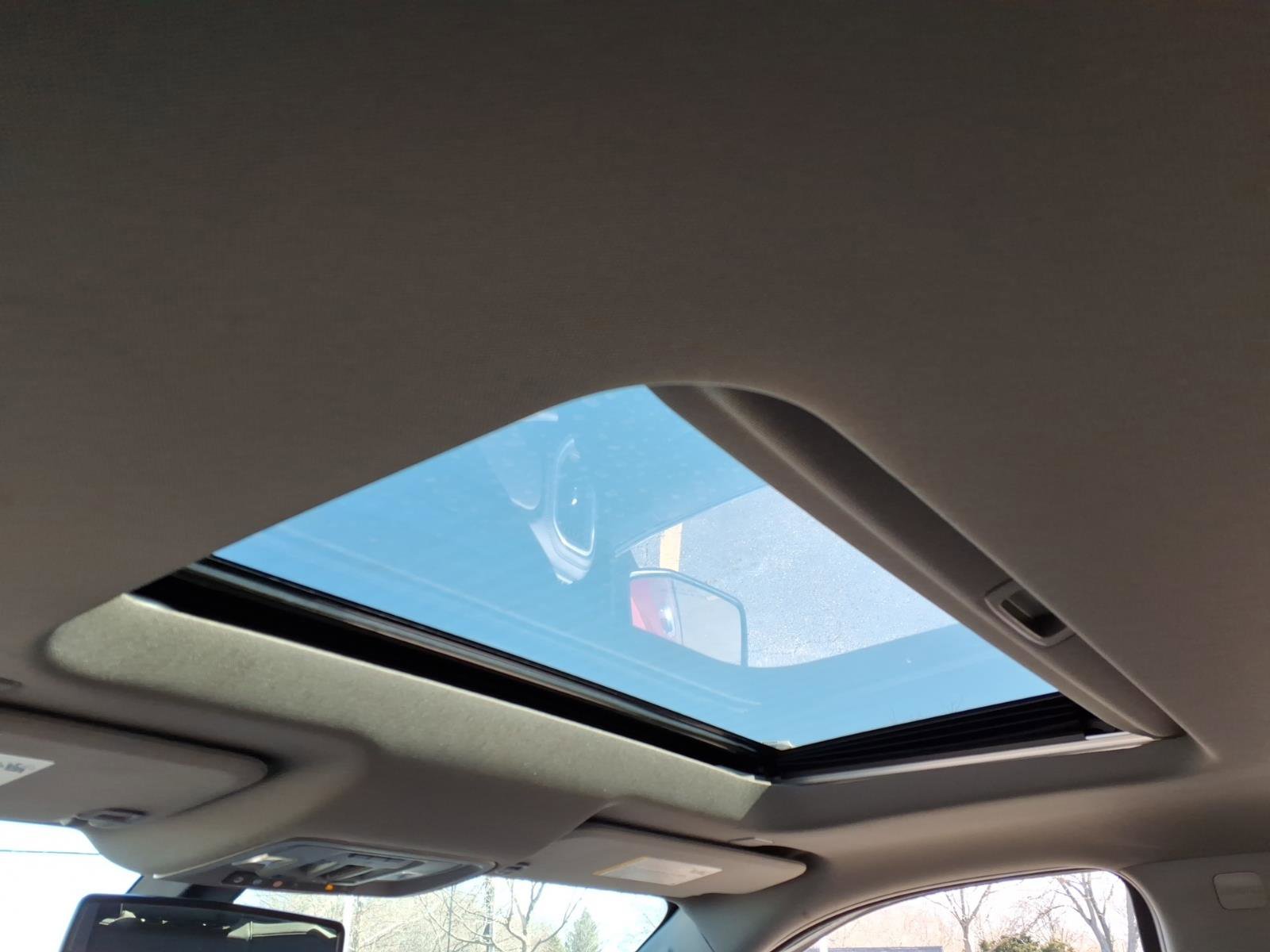 Used 2021 GMC Sierra 1500 SLT w/ SLT Premium Package image 5