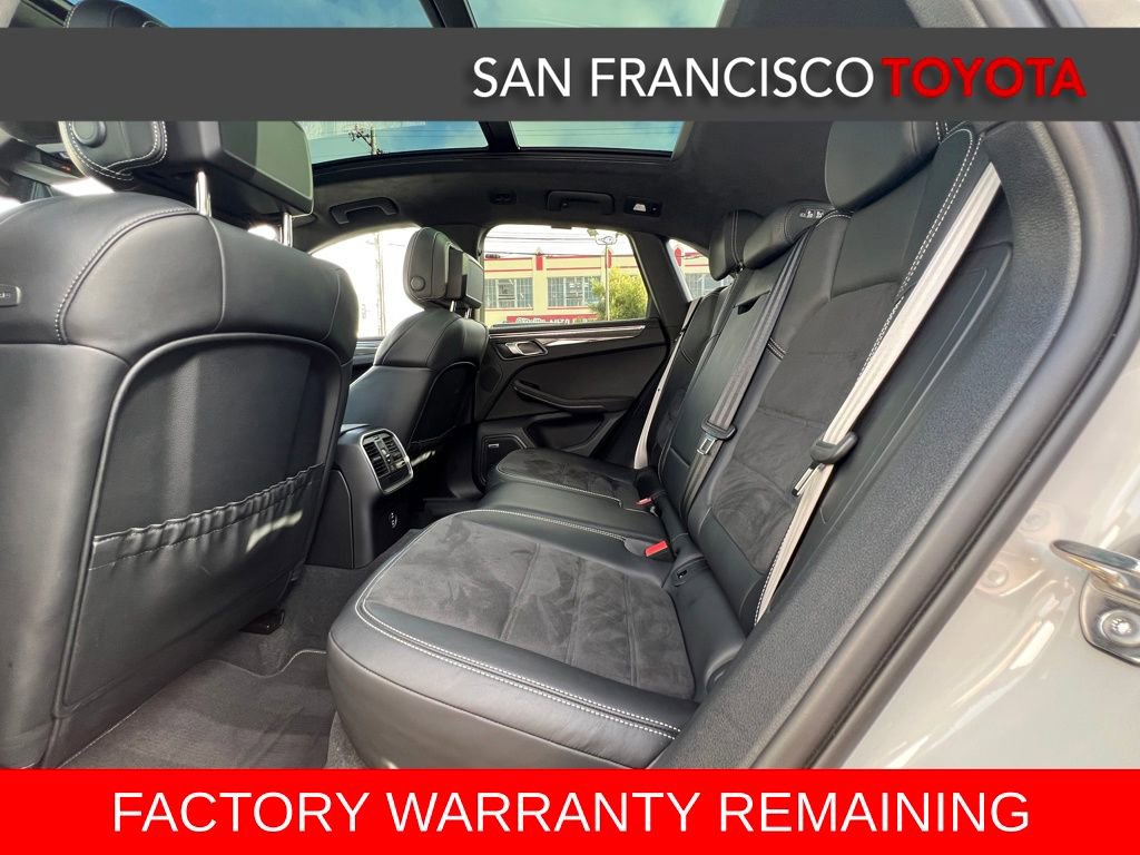 Used 2024 Porsche Macan GTS image 18