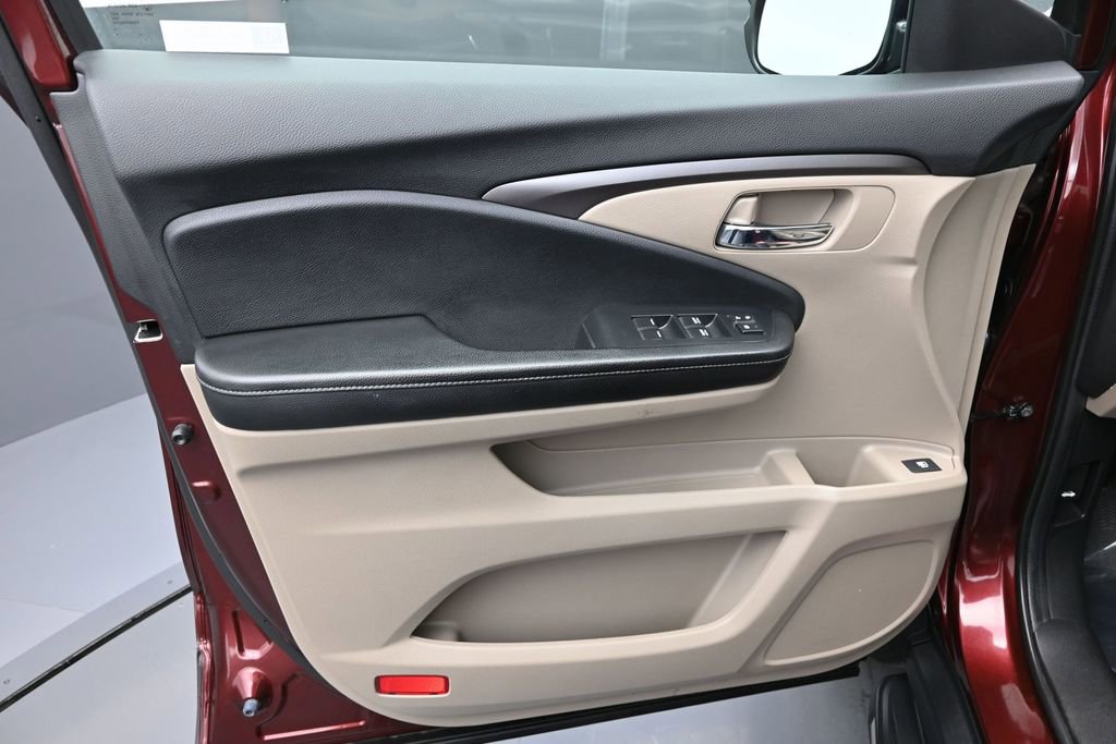 Used 2019 Honda Ridgeline RTL-T image 18