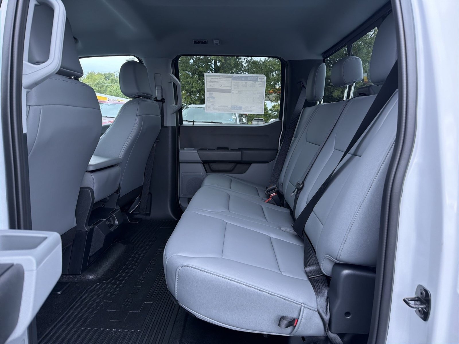 New 2027 Ford F350 XL w/ FX4 Off-Road Package AWD/4WD image 27