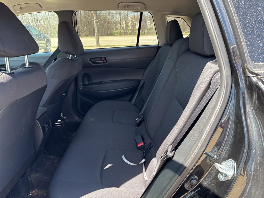 Used 2025 Toyota Corolla Cross LE image 20