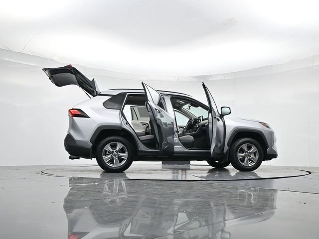 Used 2024 Toyota RAV4 XLE image 51