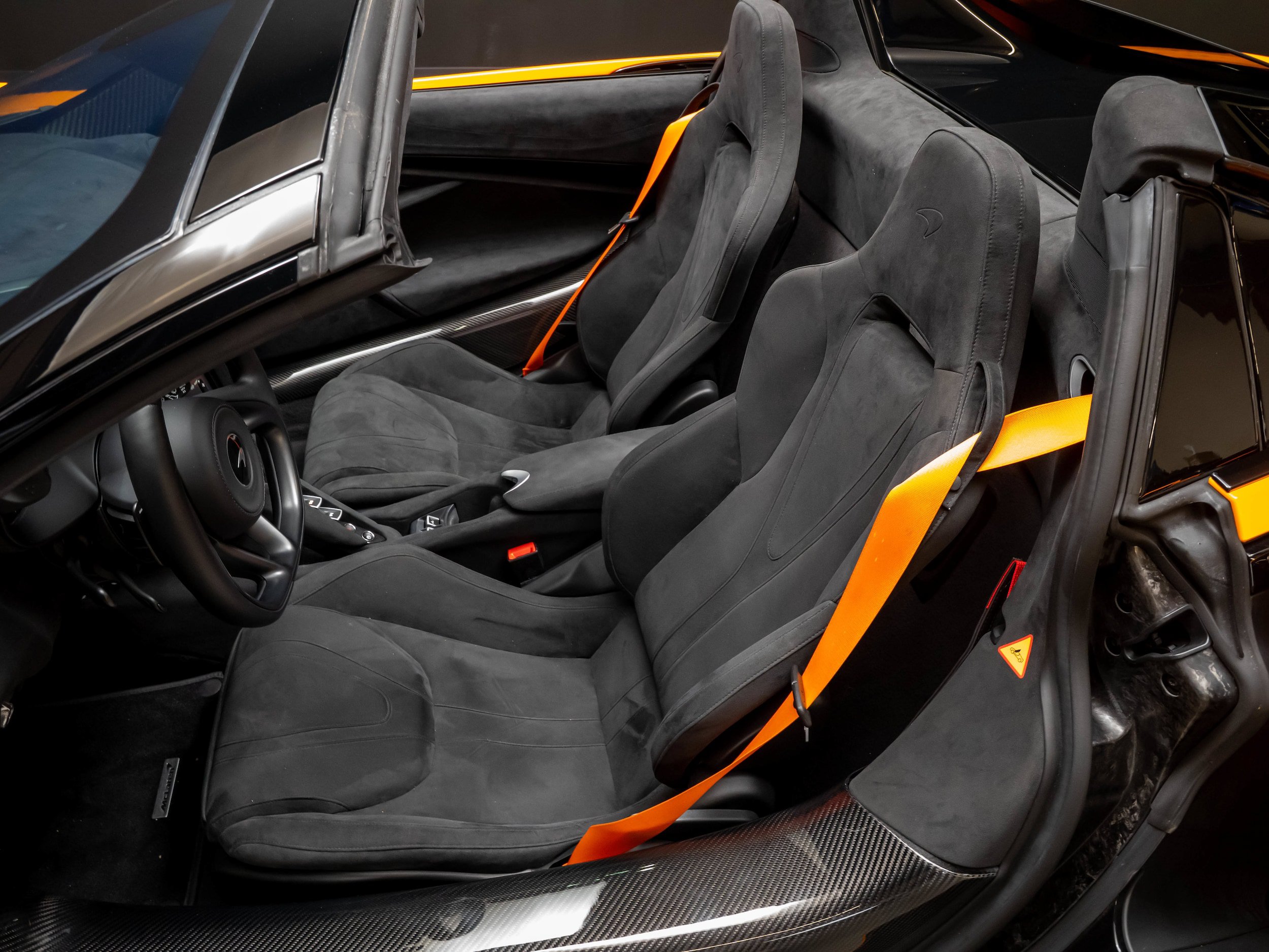 Used 2025 McLaren 750S Spider RWD image 5