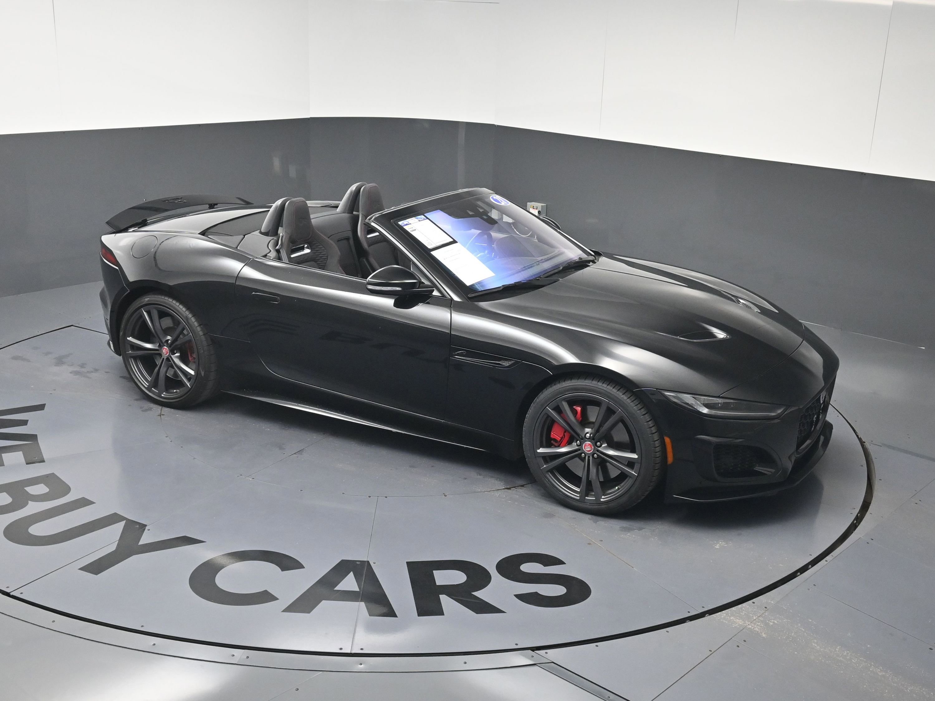 Used 2021 Jaguar F-TYPE R AWD/4WD image 27
