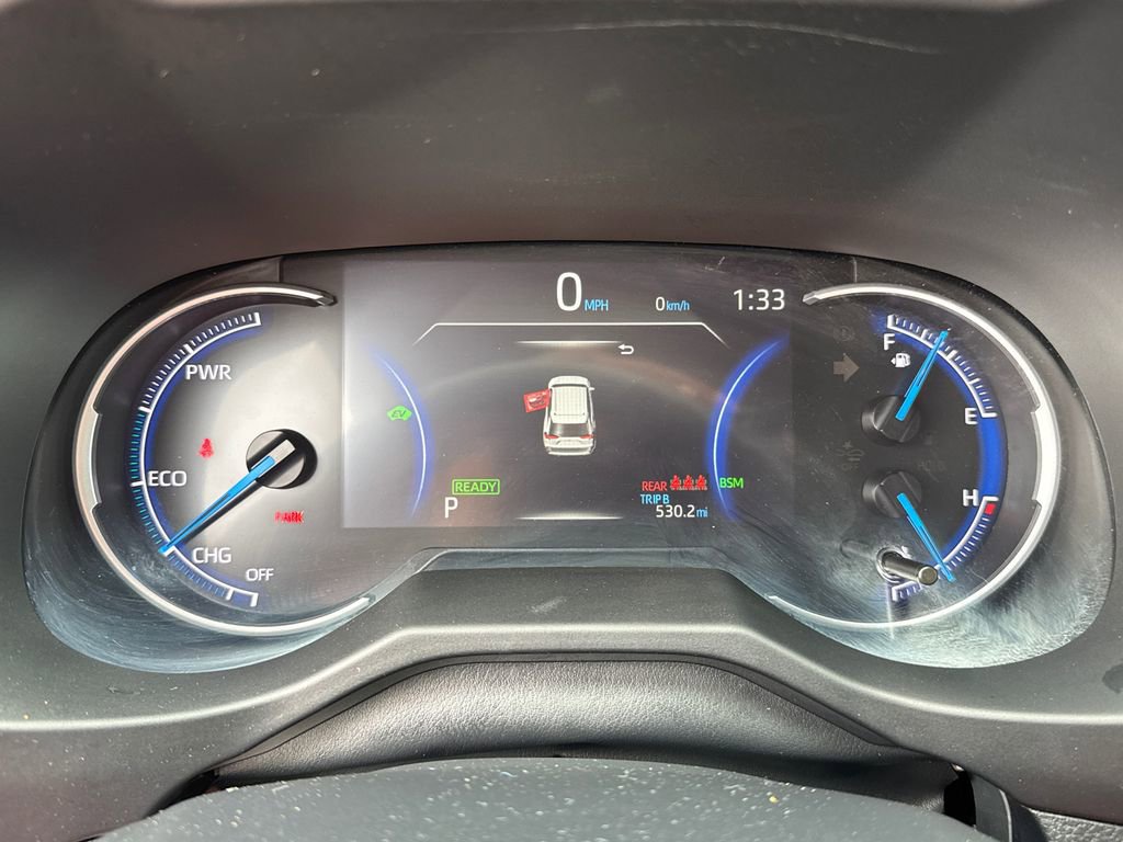 Used 2024 Toyota RAV4 XLE AWD/4WD image 26