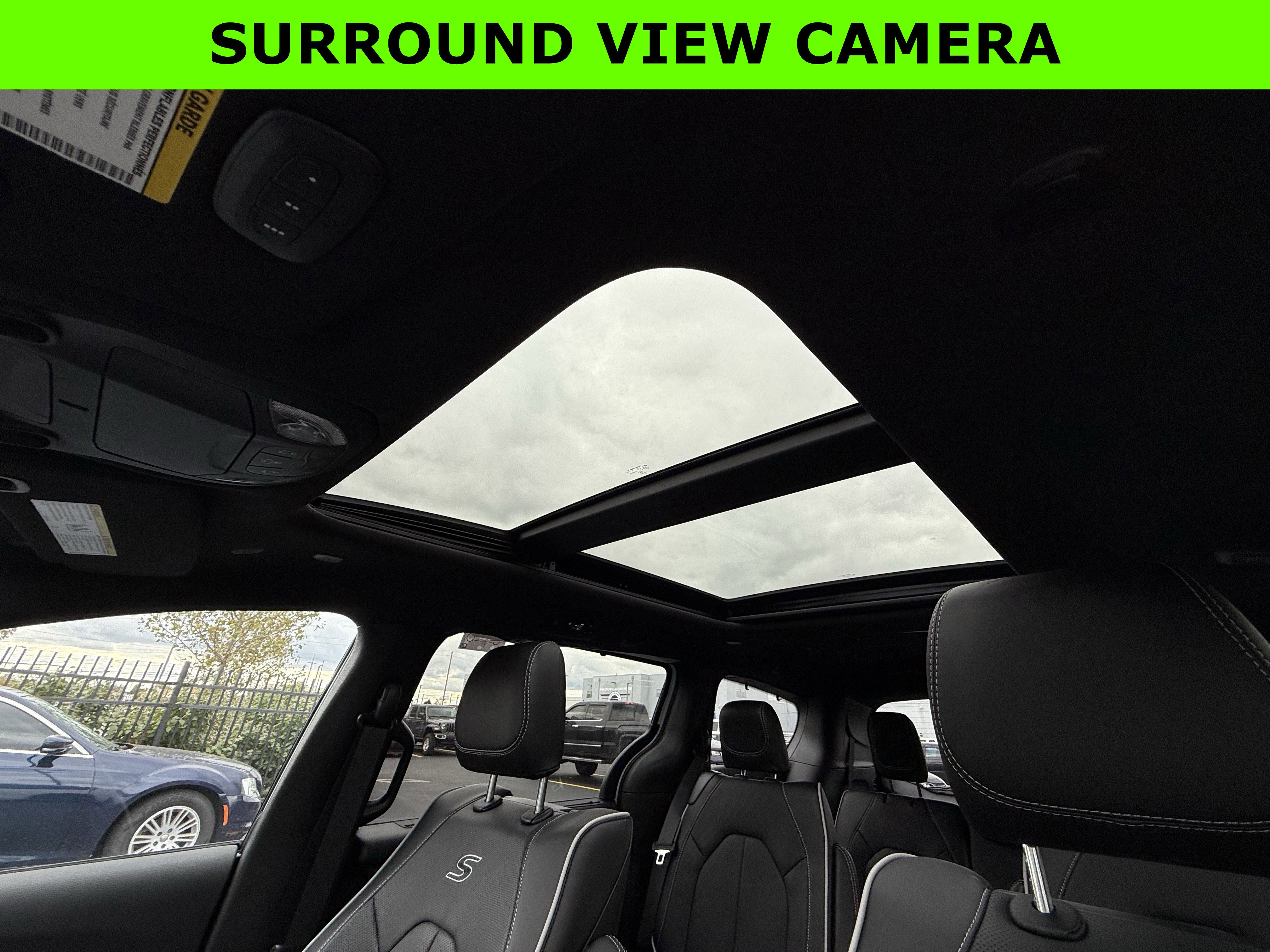 New 2026 Chrysler Pacifica Limited image 33