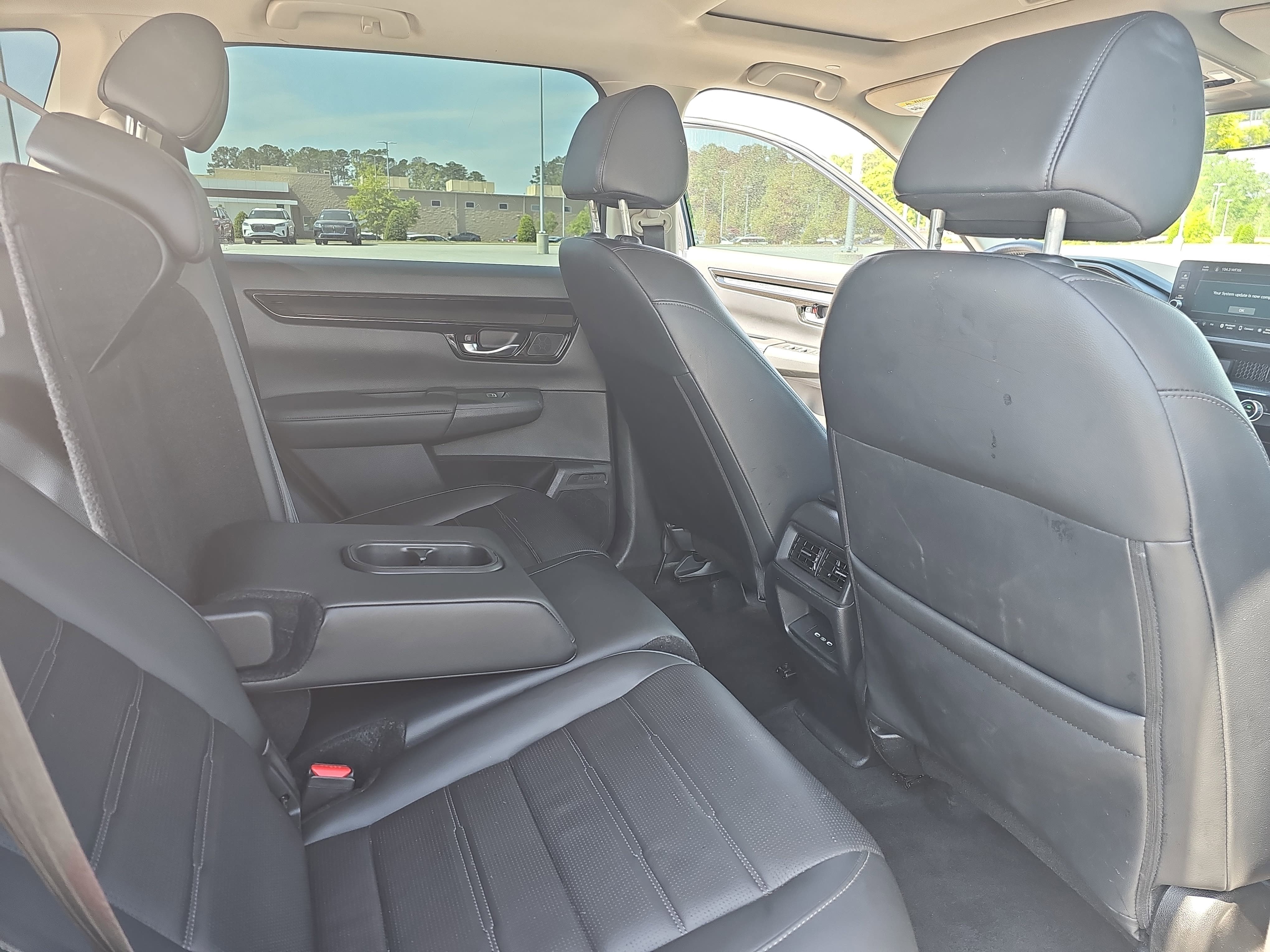 Used 2024 Honda CR-V EX-L image 11