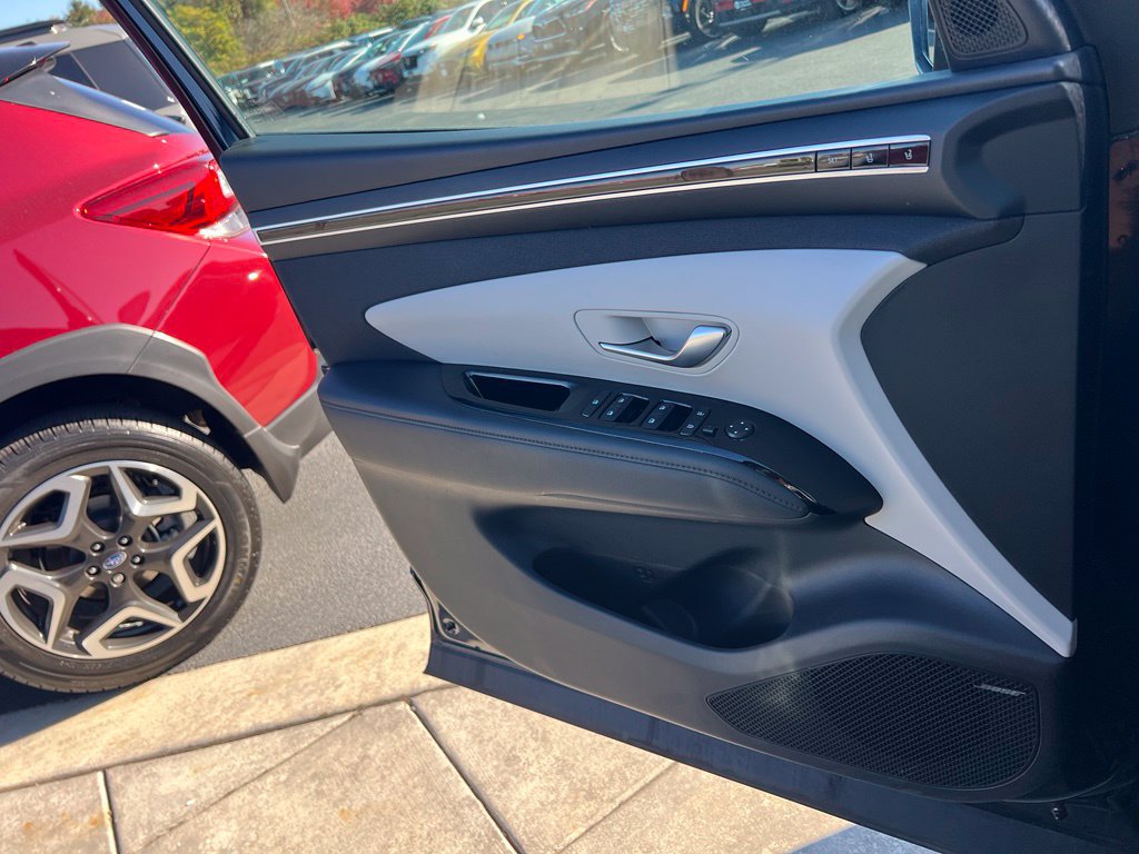 Certified 2024 Hyundai Tucson Limited AWD/4WD image 19