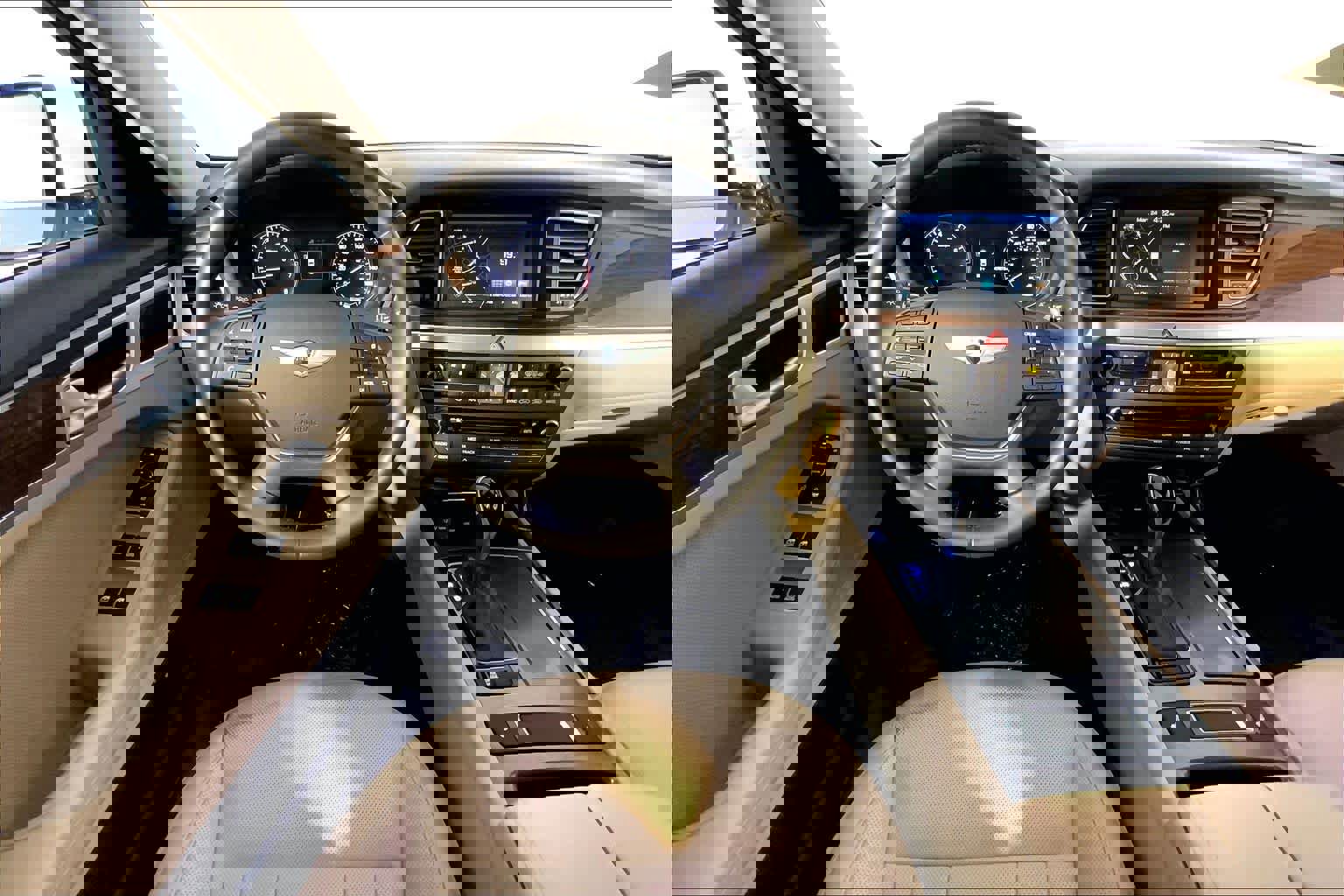 Used 2016 Hyundai Genesis 3.8 image 6