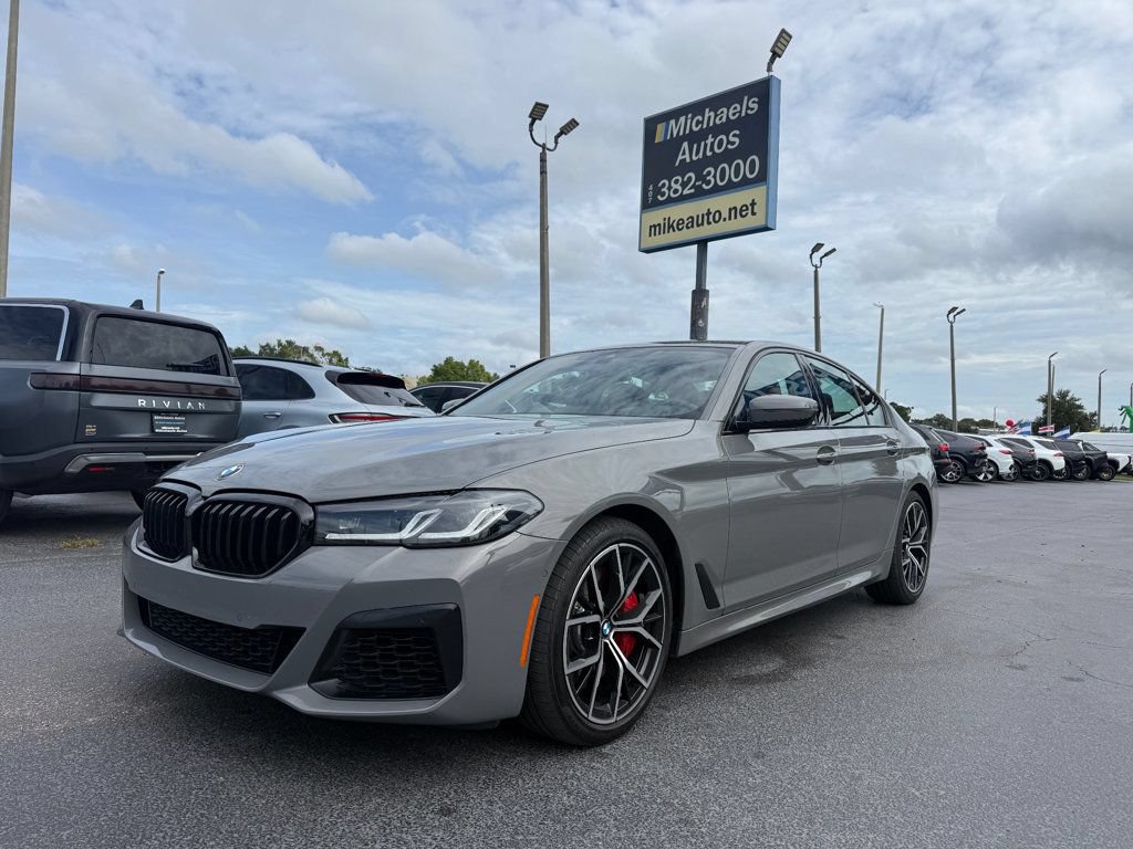 Used 2022 BMW 540i w/ M Sport Package RWD image 1