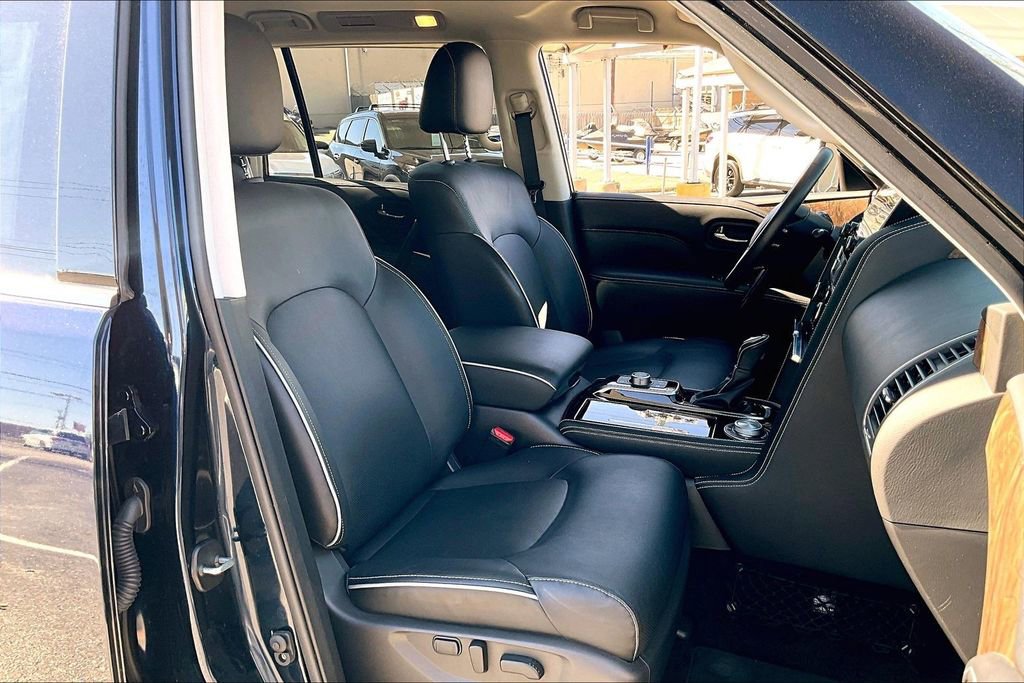 Certified 2024 INFINITI QX80 Premium Select w/ Cargo Package AWD/4WD image 11