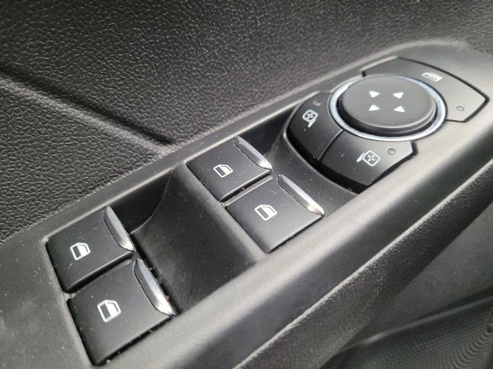 Used 2022 Ford Escape SE w/ SE Sport Appearance Package image 27