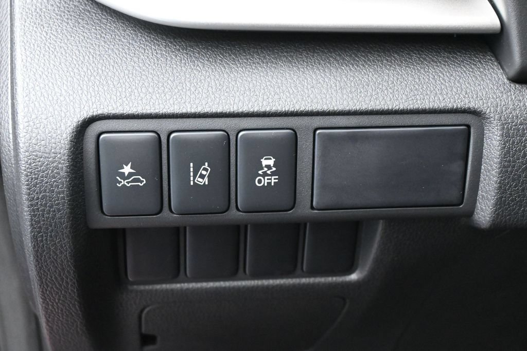 New 2026 Mitsubishi Eclipse Cross LE AWD/4WD image 15