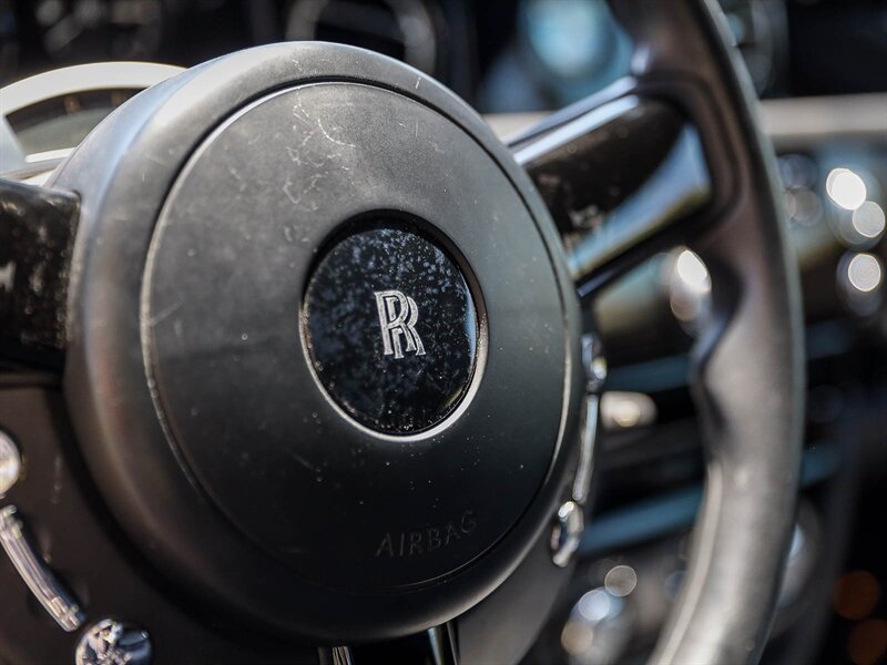Used 2010 Rolls-Royce Phantom Coupe RWD image 49