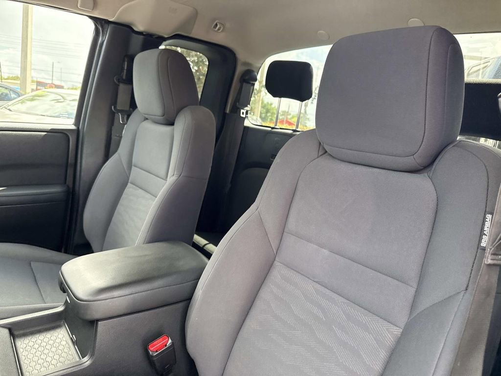 Used 2022 Nissan Frontier S w/ Technology Package image 20