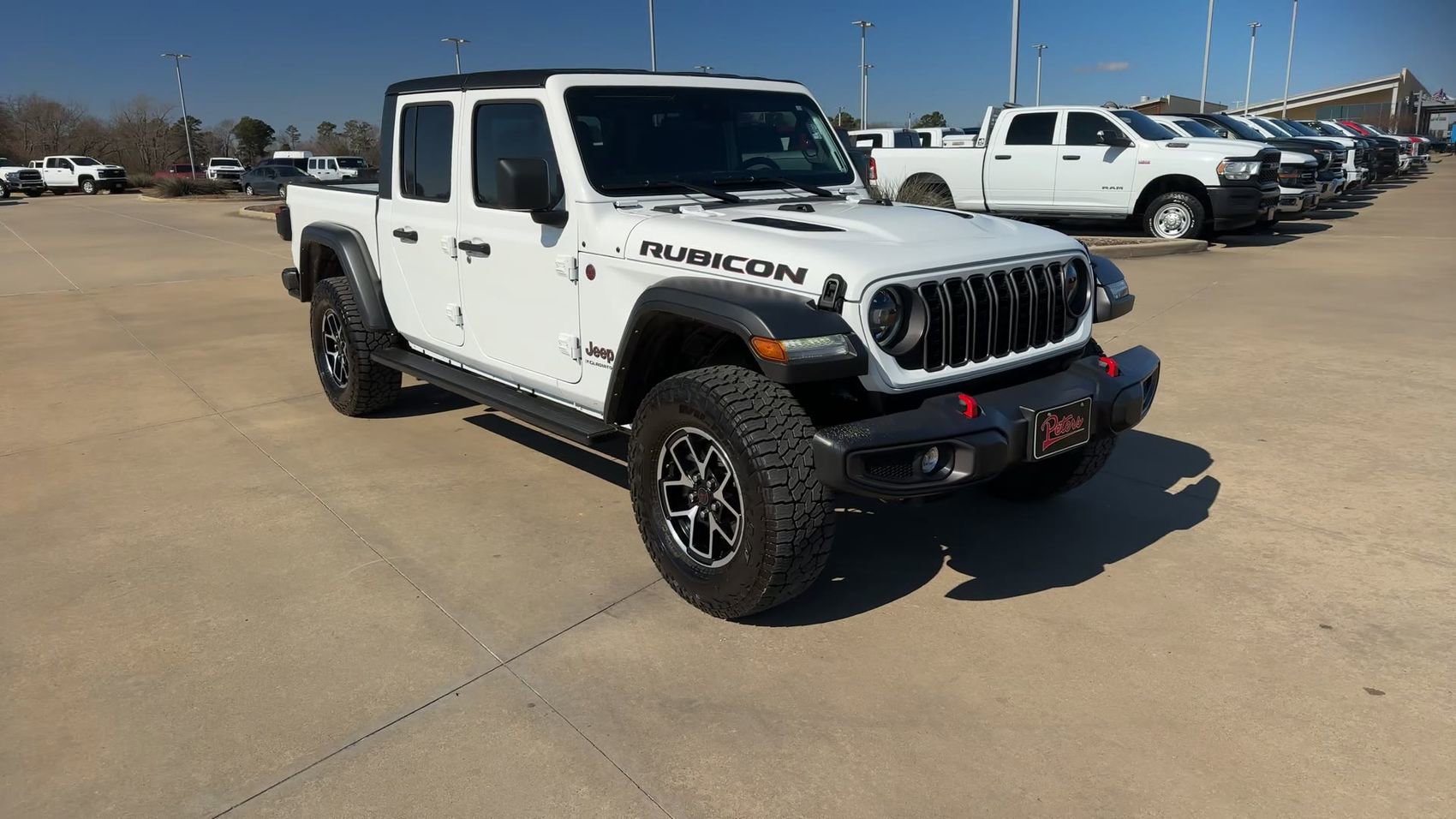 Used 2024 Jeep Gladiator Rubicon AWD/4WD image 3