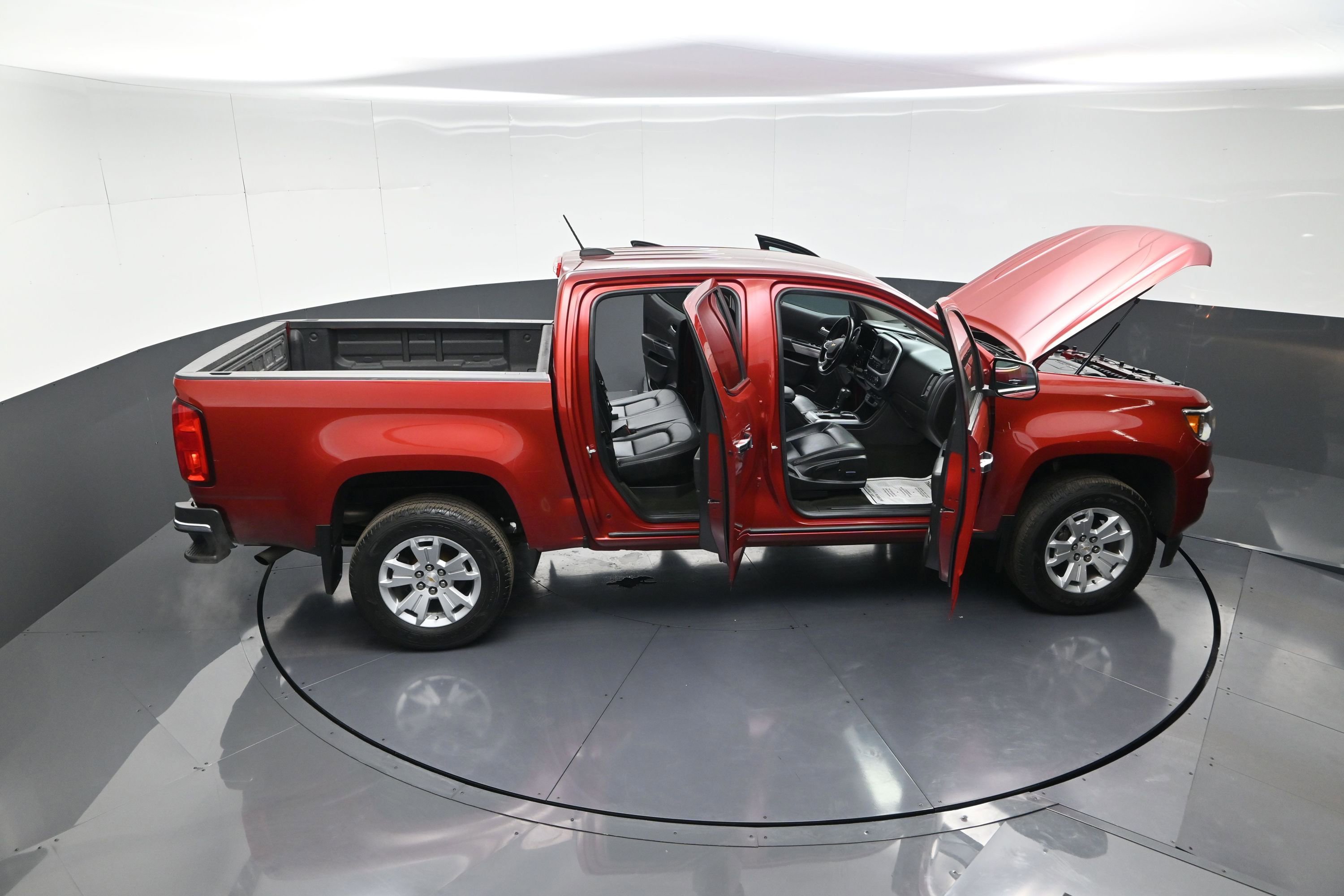 Used 2015 Chevrolet Colorado LT w/ Luxury Package image 14