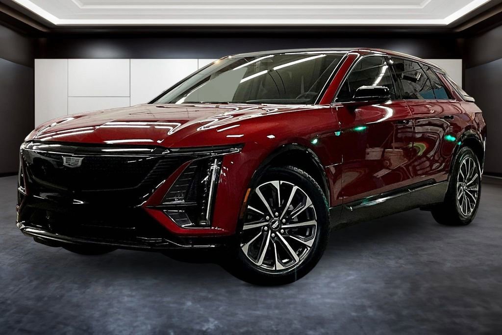 Certified 2024 Cadillac Lyriq Sport AWD/4WD image 3