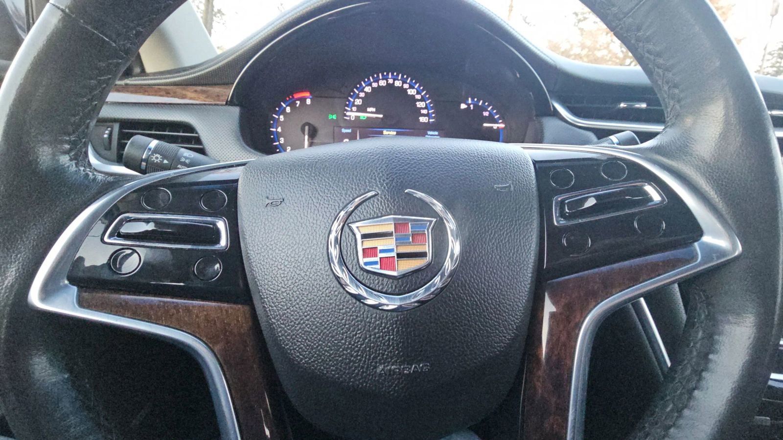 Used 2014 Cadillac XTS Luxury w/ Driver Awareness Package image 18