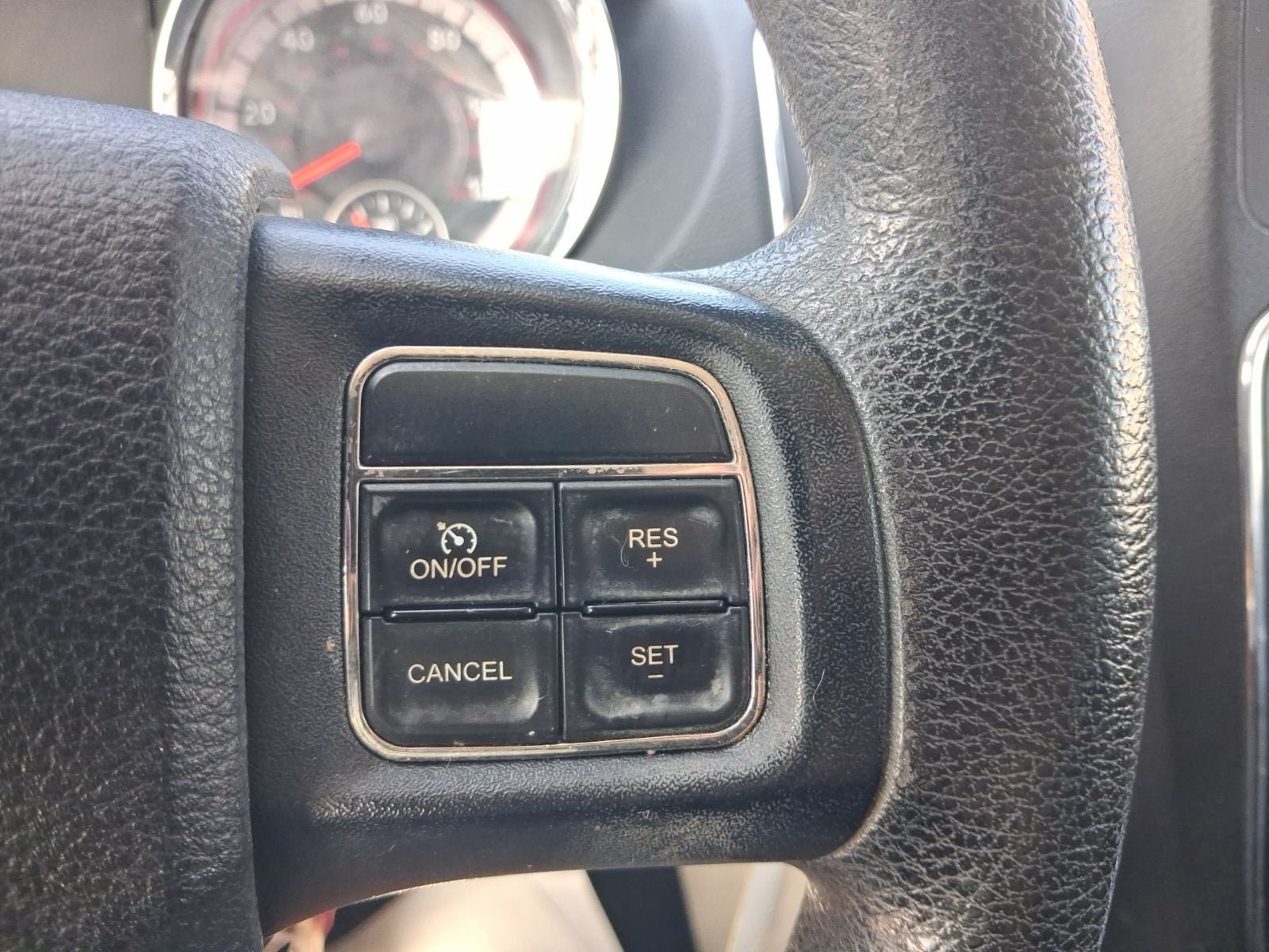 Used 2012 Dodge Grand Caravan SE FWD image 20