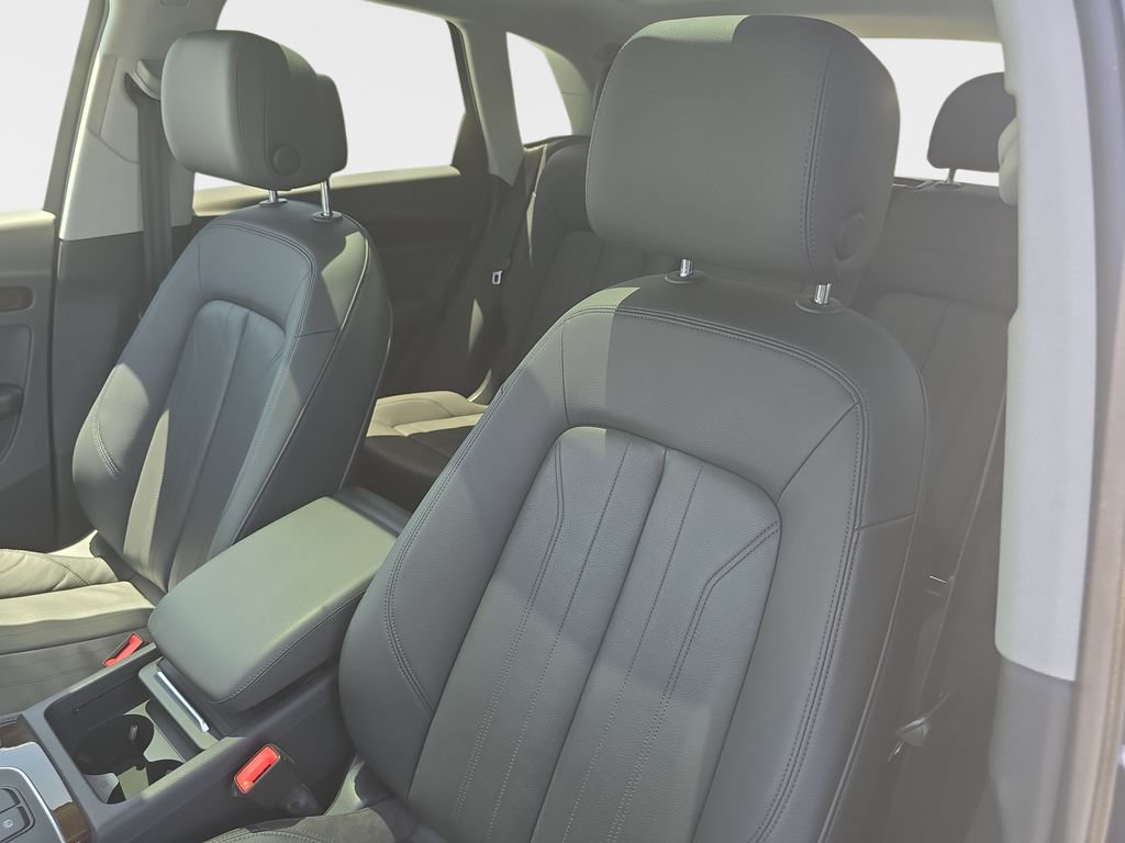 Used 2019 Audi Q5 Premium Plus w/ Premium Plus Package AWD/4WD image 23