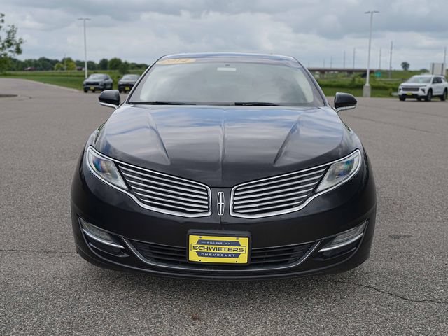 Used 2014 Lincoln MKZ w/ Equipment Group 102A Reserve FWD image 2