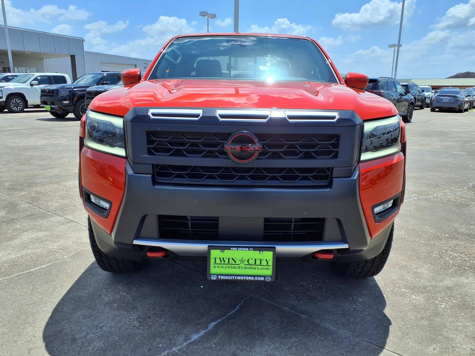 New 2026 Nissan Frontier Pro-X w/ Tow Package RWD image 3