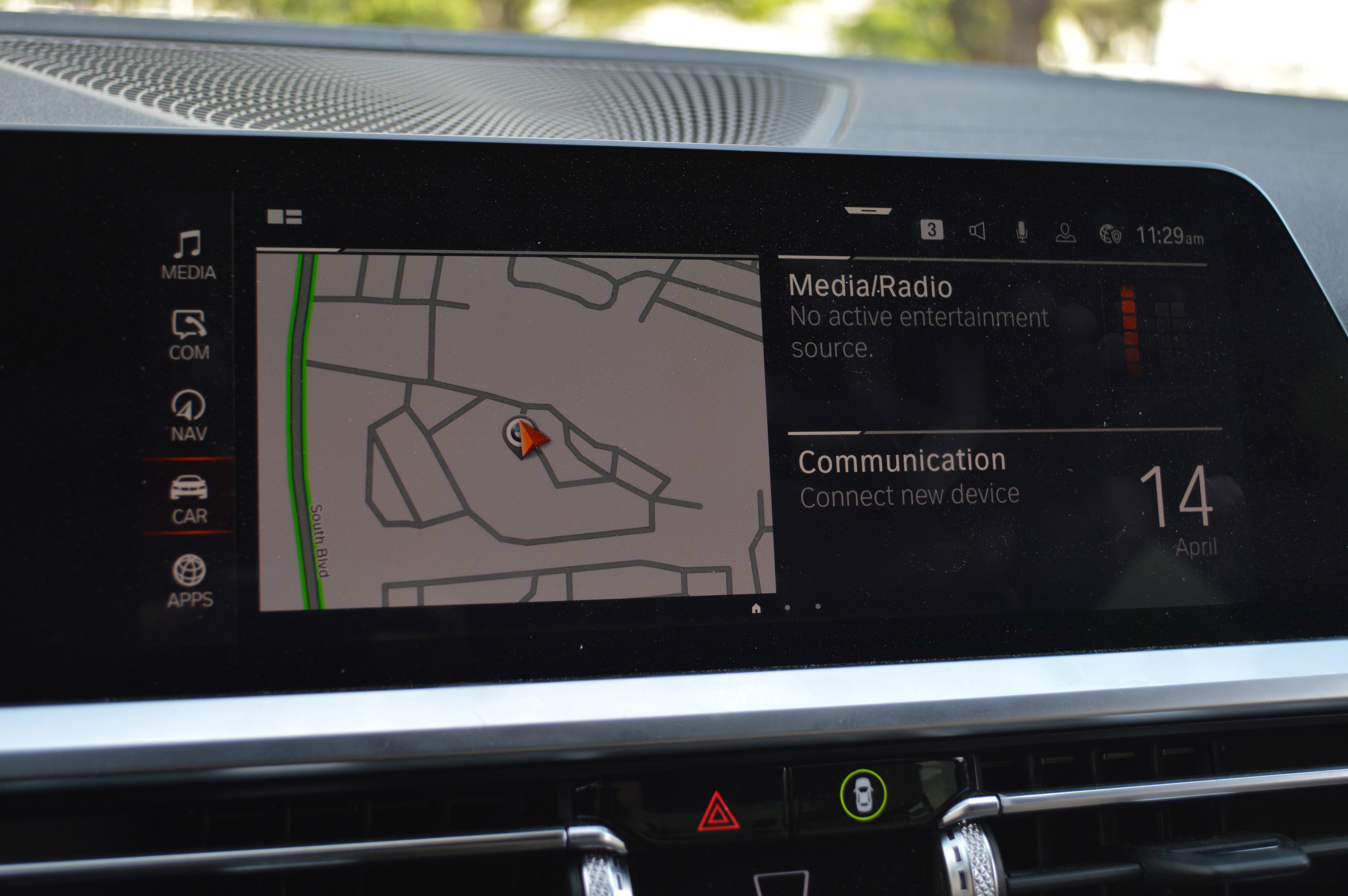 Used 2019 BMW 330i Sedan w/ Premium Package image 18