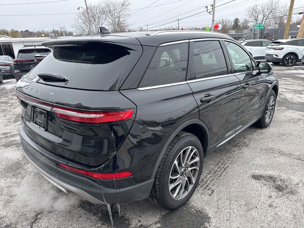 Used 2022 Lincoln Corsair AWD w/ Equipment Group 101A image 4