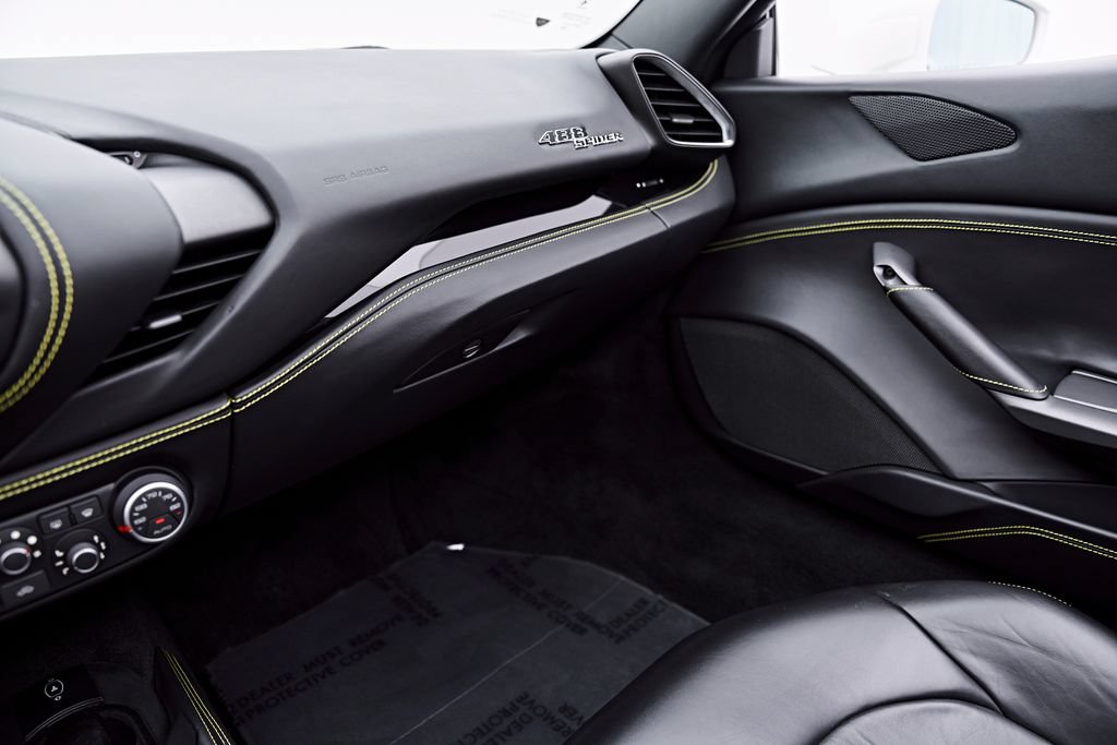 Used 2019 Ferrari 488 Spider RWD image 82