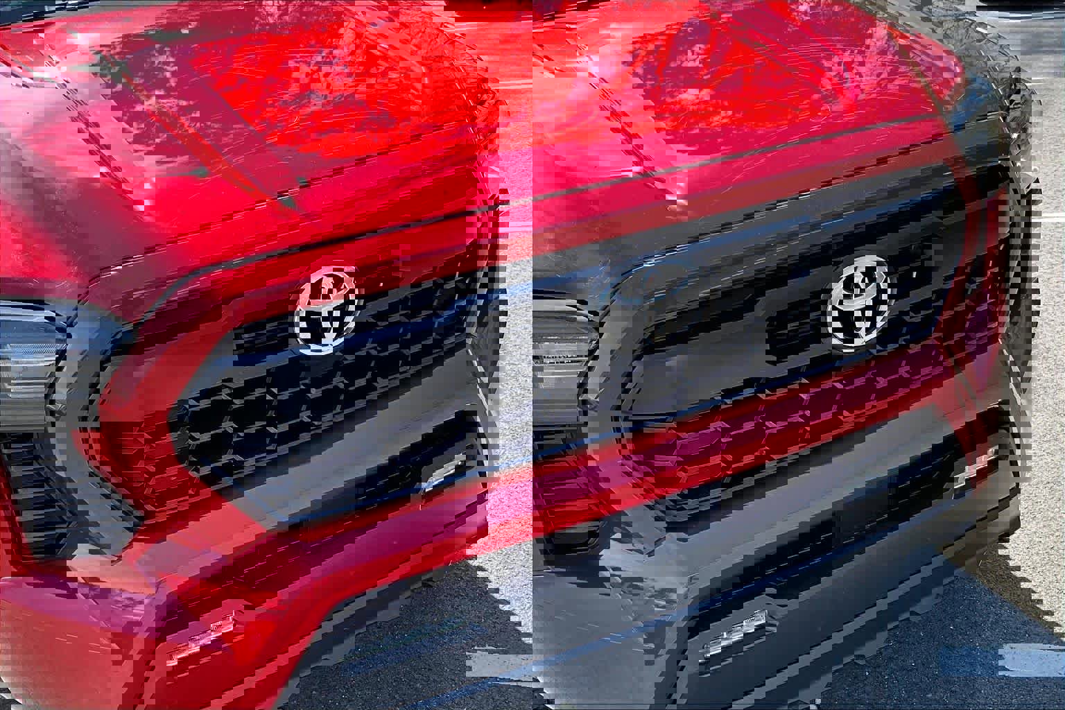 Certified 2025 Toyota Tacoma TRD Off-Road image 28