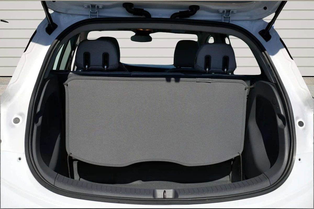 Used 2019 Chevrolet Bolt LT image 12