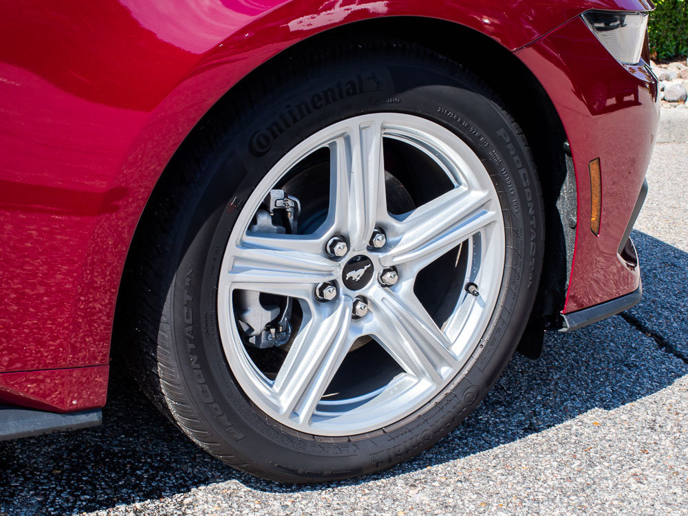 Used 2026 Ford Mustang Coupe RWD image 8