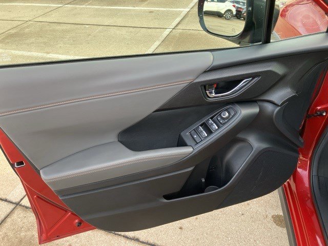 Used 2024 Subaru Crosstrek 2.5i Limited image 8